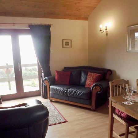 Ben Alder Lodge Milton of Campsie Екстериор снимка